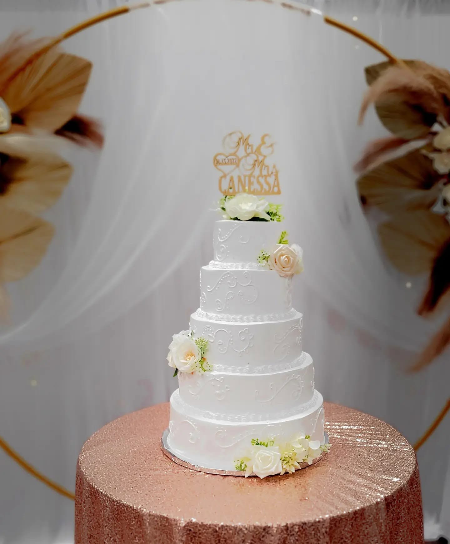 Mr & Mrs Canessa 4-tier wedding cake